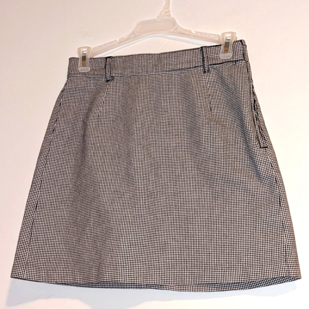 Divided Checkered Mini Skirt